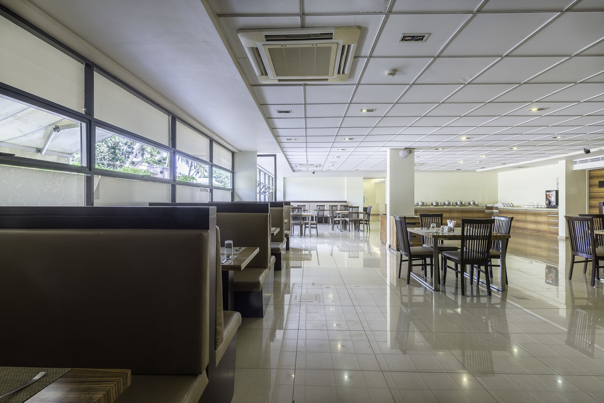 Treebo Trend Spektrum Suites Mysore Exterior foto